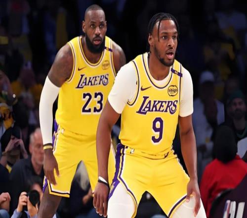 布朗尼,分神级表现,詹姆斯晒儿,万博体育平台,万博体育官方网站,万博体育登录入口,万博体育app下载